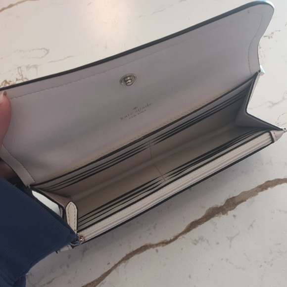 Kate Spade wallet, brand new (with tags) - Picture 4 of 4